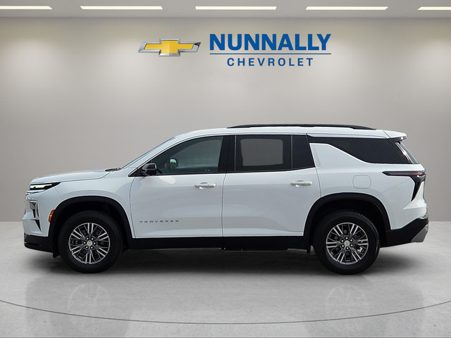 Certified 2024 Chevrolet Traverse LT AWD/4WD image 2