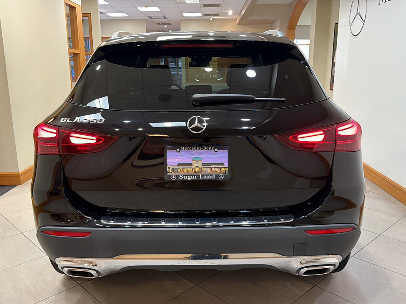 Certified 2025 Mercedes-Benz GLA 250 image 5