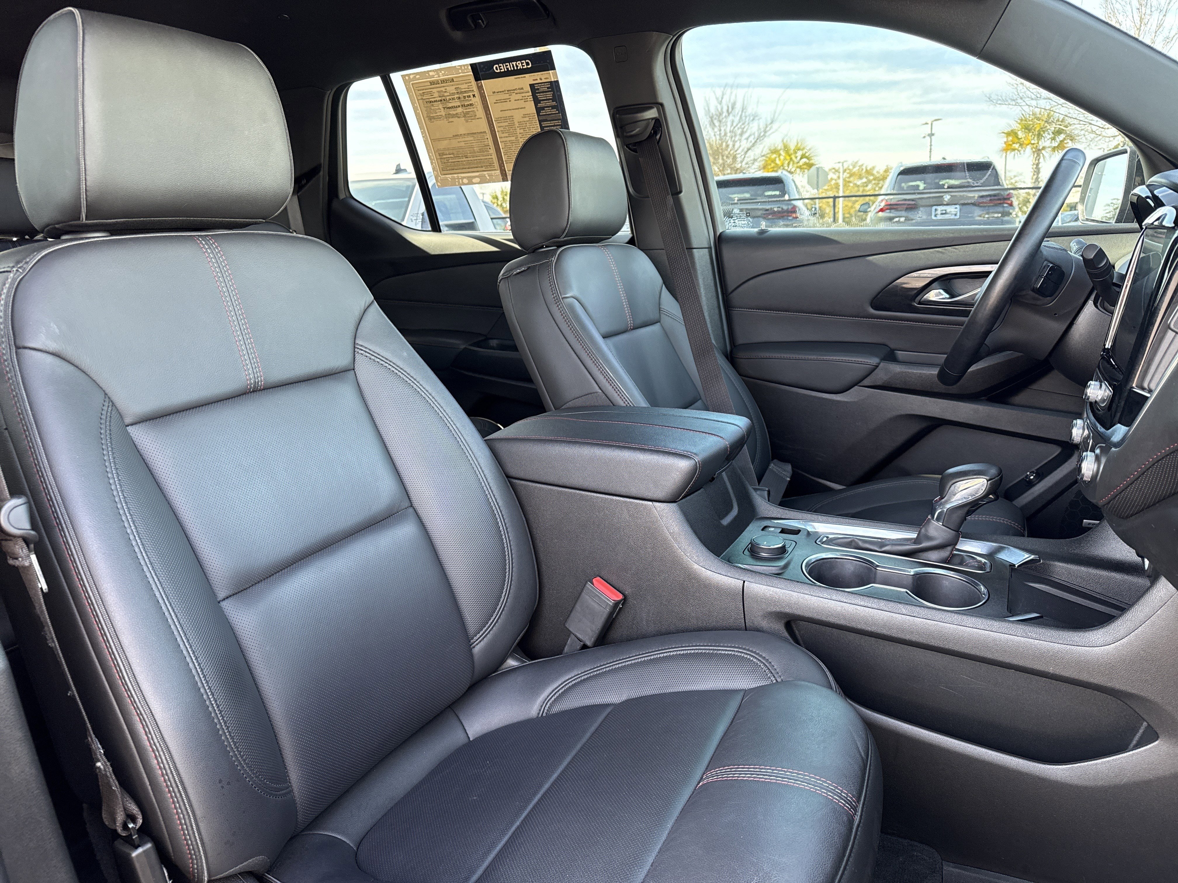 Certified 2023 Chevrolet Traverse RS image 33