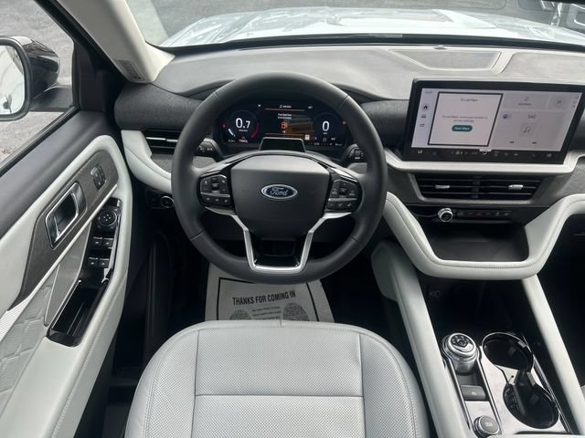 New 2026 Ford Explorer Platinum w/ LUX Leather Package AWD/4WD image 13