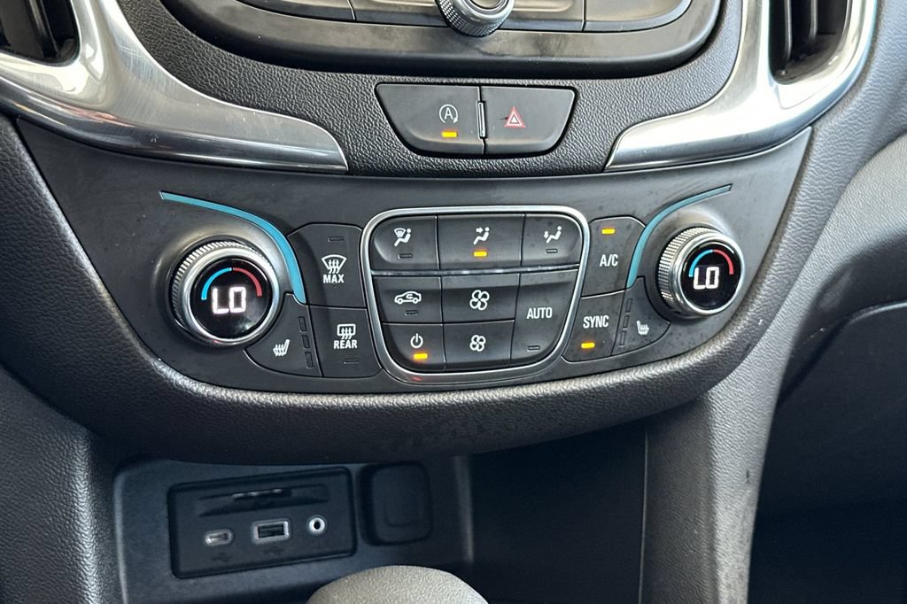 Used 2024 Chevrolet Equinox LT AWD/4WD image 21