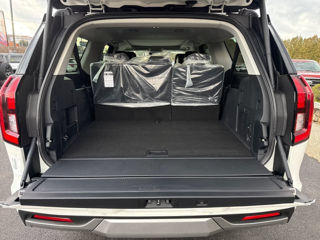 New 2026 Ford Expedition Max Platinum w/ Platinum Ultimate Package AWD/4WD image 14
