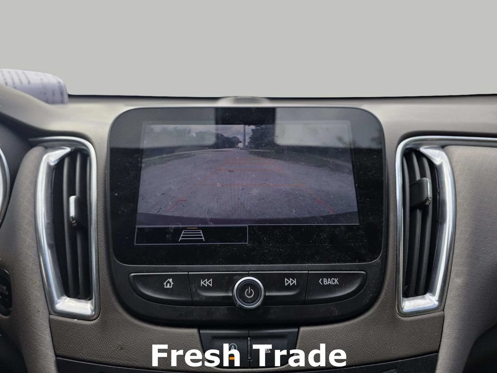 Used 2021 Chevrolet Malibu LT FWD image 13