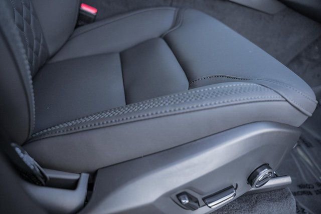 New 2026 Volvo XC90 B6 Plus w/ Protection Package Premier image 33