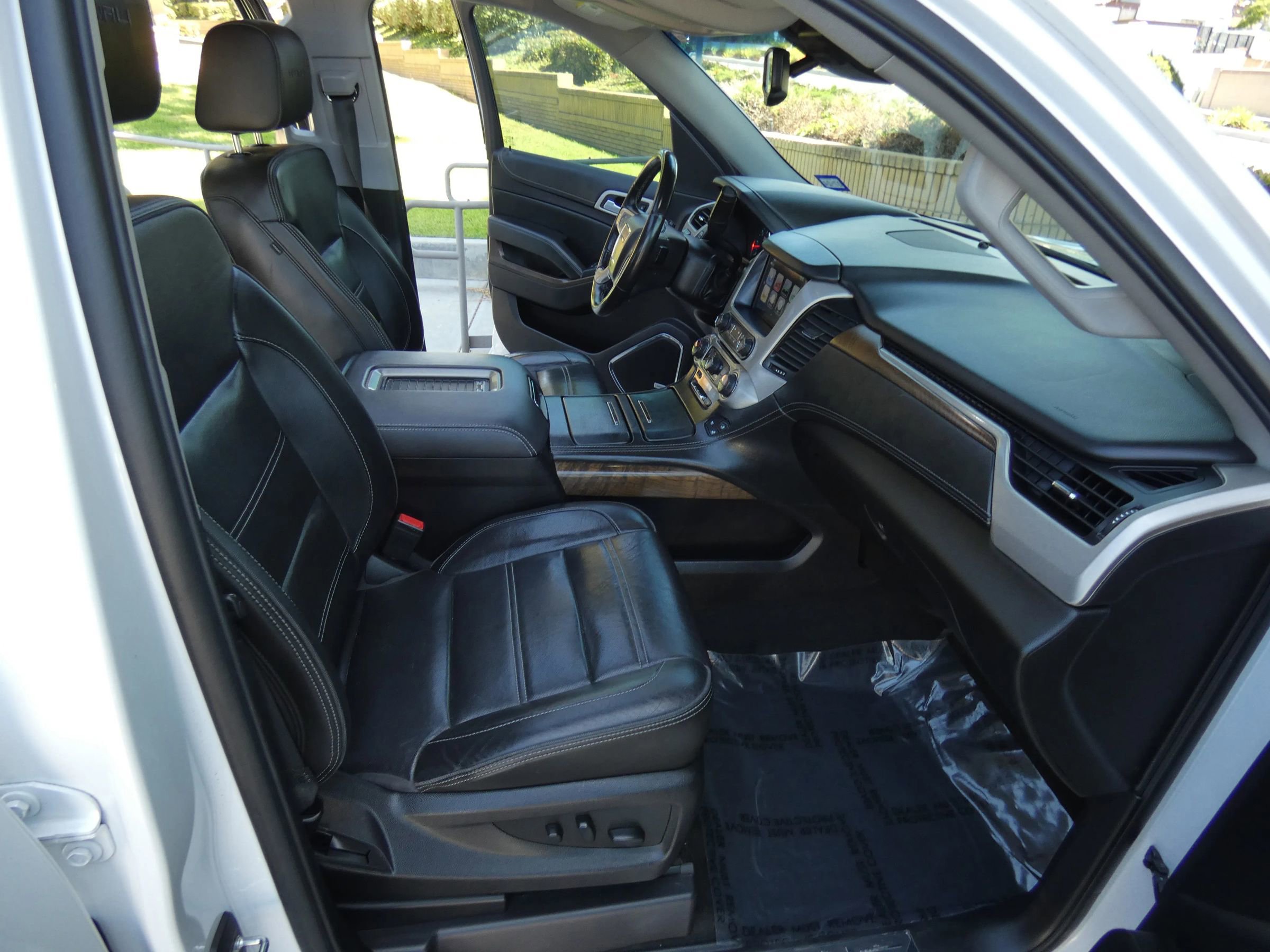 Used 2018 GMC Yukon Denali w/ Denali Ultimate Package image 31