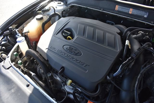 Used 2017 Ford Fusion SE FWD image 33