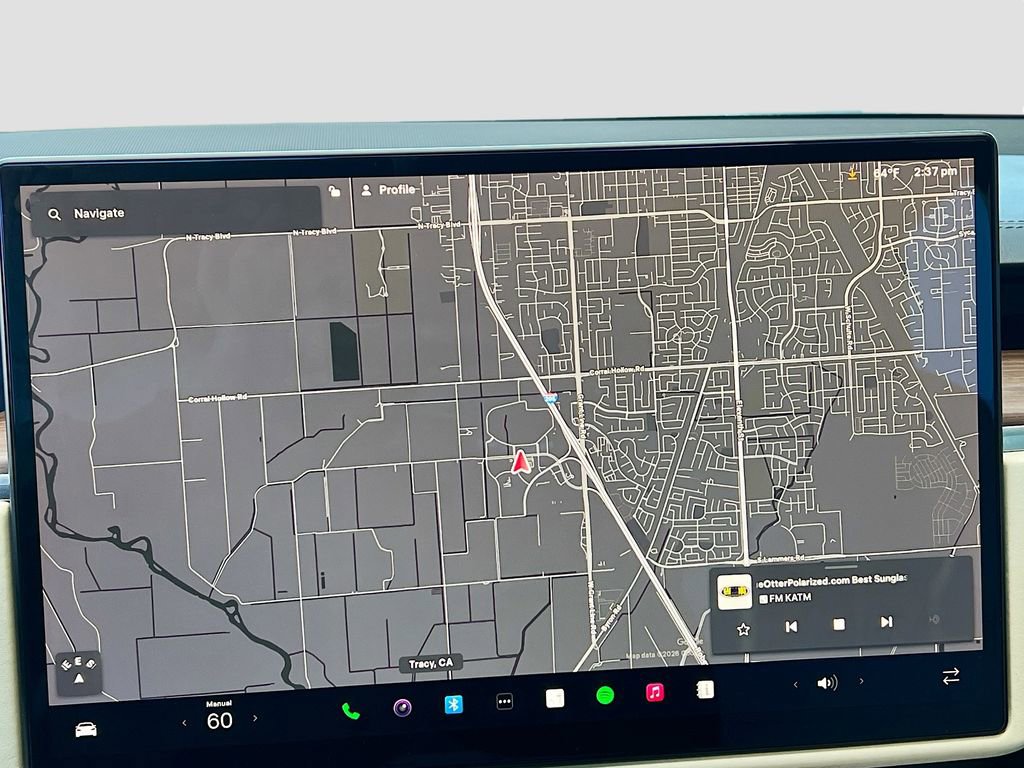 Used 2022 Tesla Model S image 12