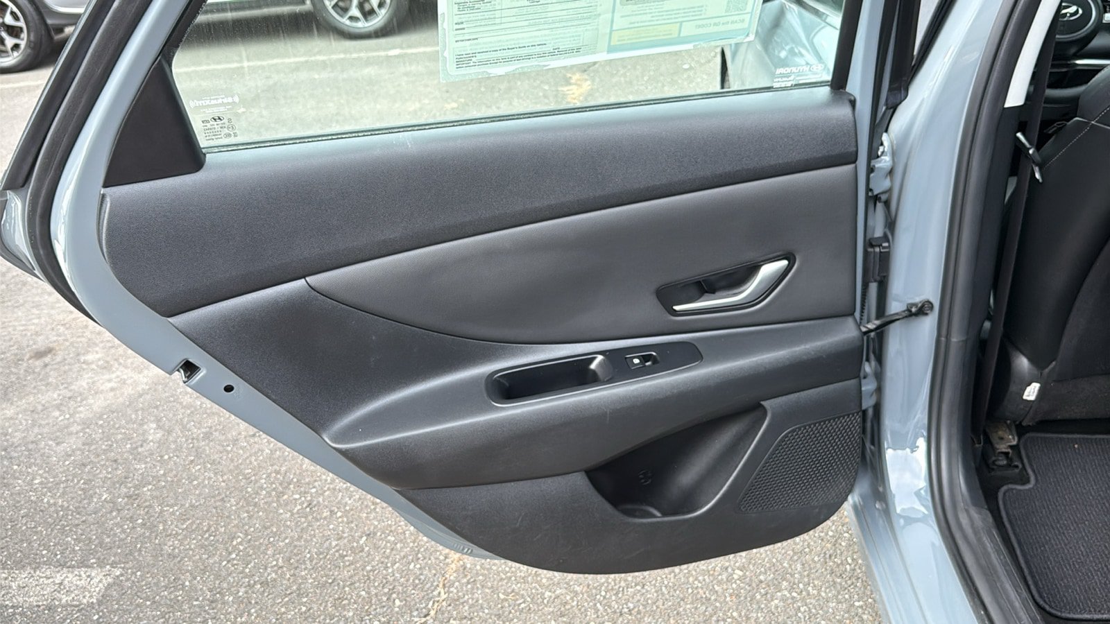 Used 2021 Hyundai Elantra Limited FWD image 21