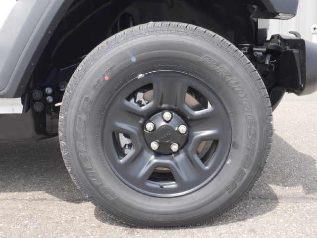 New 2026 Jeep Gladiator Sport AWD/4WD image 11