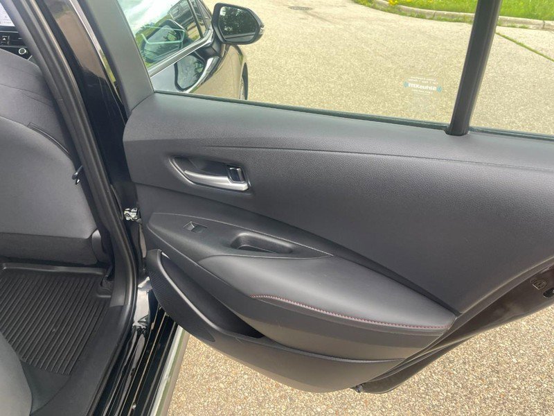Used 2023 Toyota Corolla SE image 14