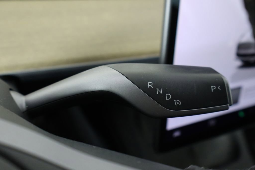 Used 2023 Tesla Model 3 Standard Range RWD image 23