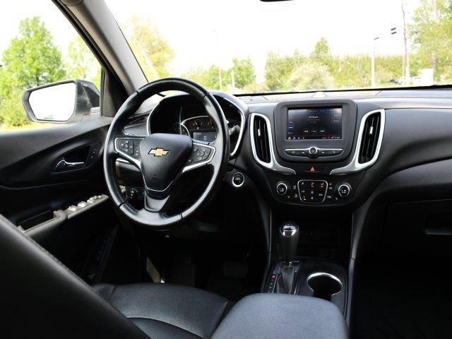 Used 2020 Chevrolet Equinox LT w/ Sport Edition image 18
