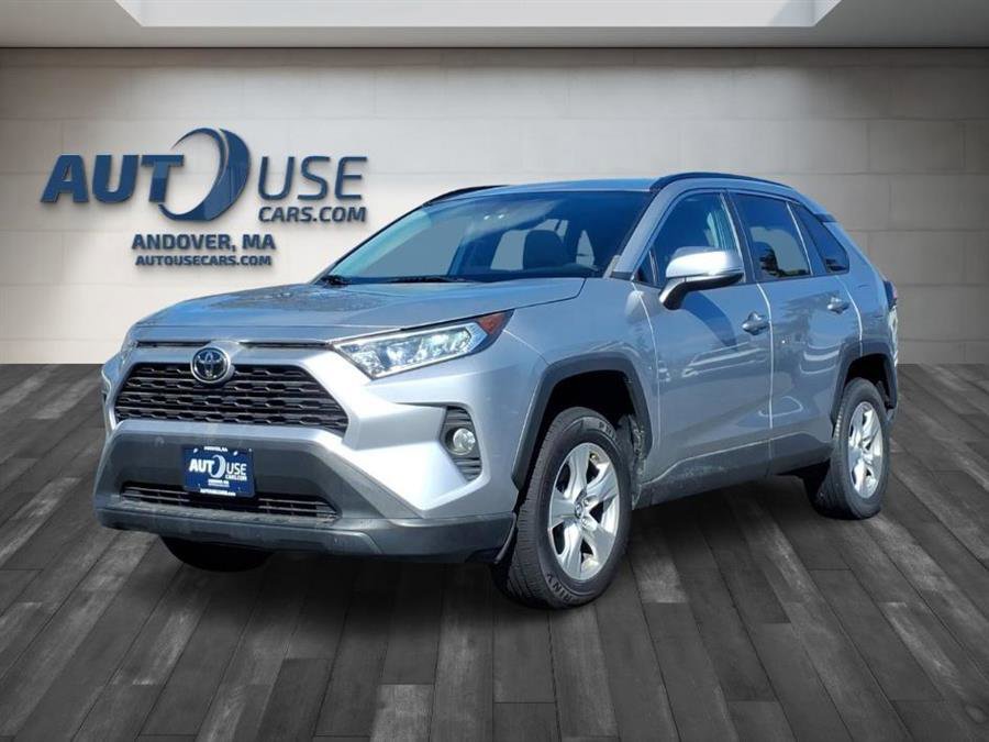 Used 2019 Toyota RAV4 XLE AWD/4WD image 1
