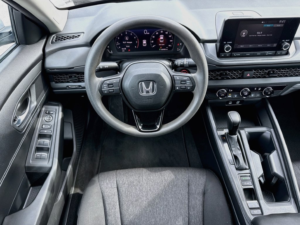 Used 2023 Honda Accord LX image 30