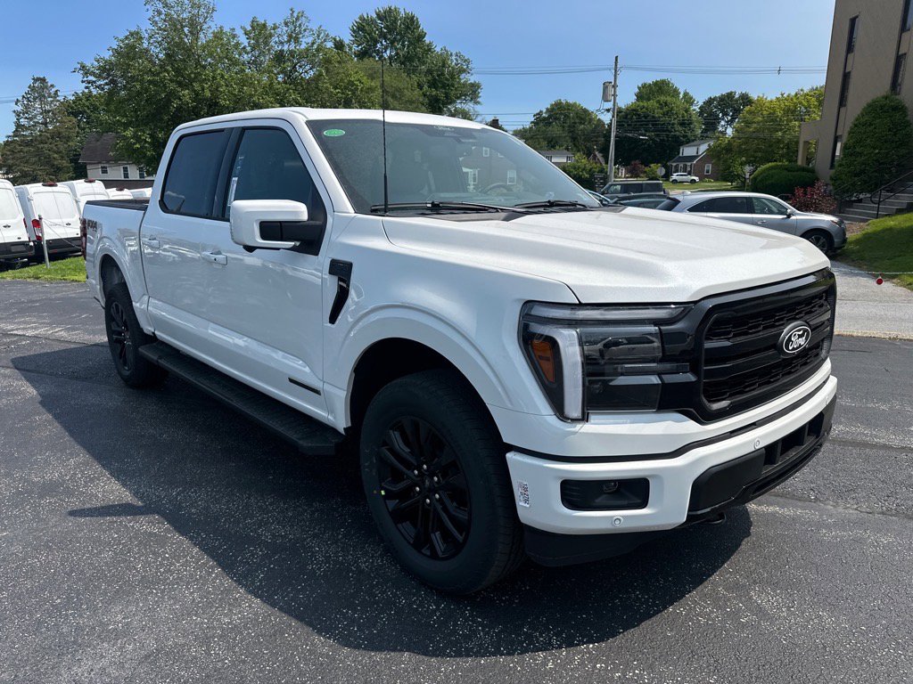 New 2025 Ford F150 Lariat w/ Equipment Group 501A Mid image 3