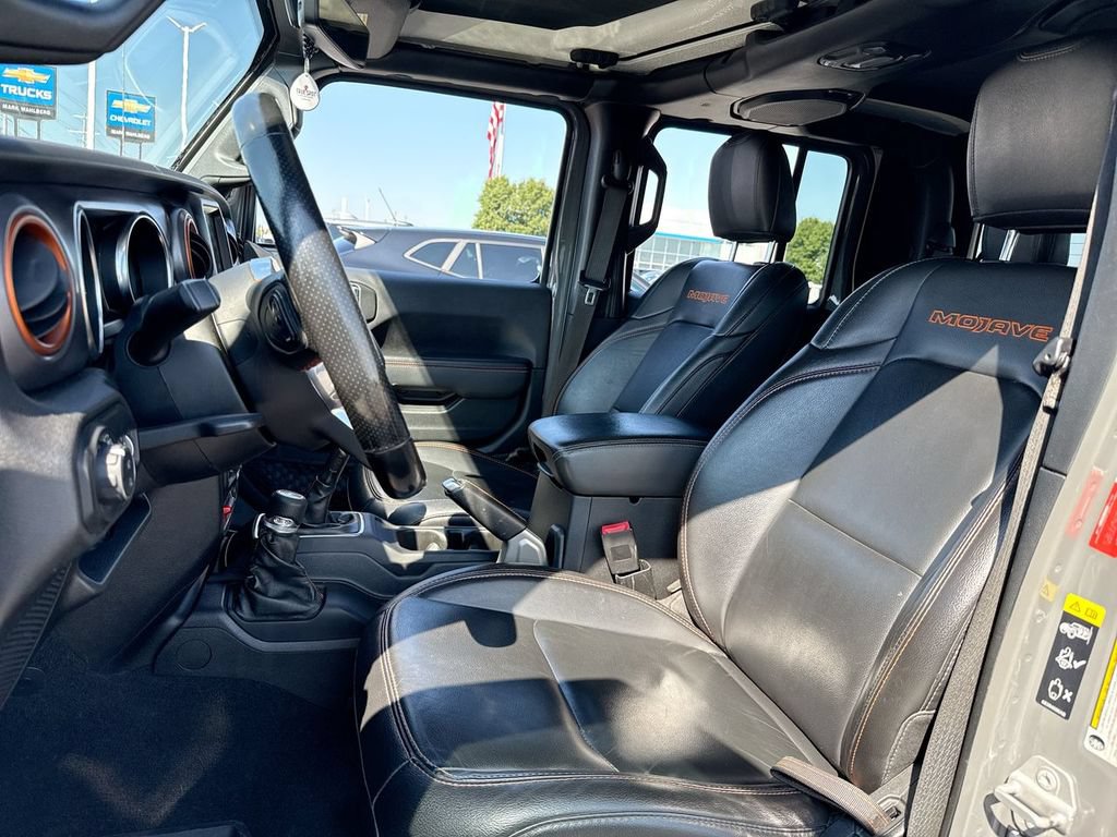 Used 2021 Jeep Gladiator Mojave w/ Dual Top Group AWD/4WD image 11