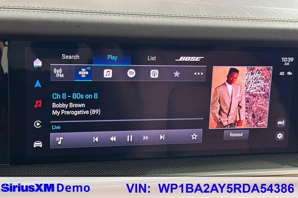 Used 2024 Porsche Cayenne Coupe image 36