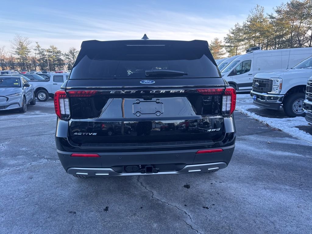 New 2026 Ford Explorer Active w/ Active Comfort Package image 7