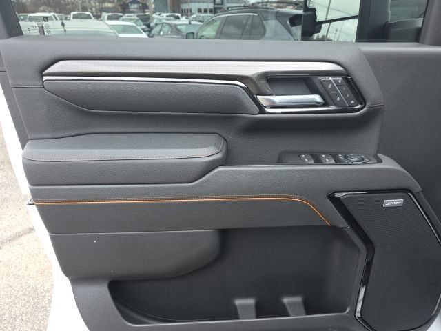 Used 2025 GMC Sierra 2500 AT4 w/ Technology Package image 20