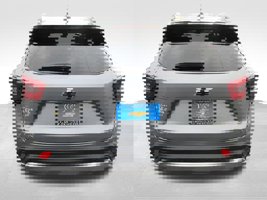 New 2026 Chevrolet Trax LT FWD image 4