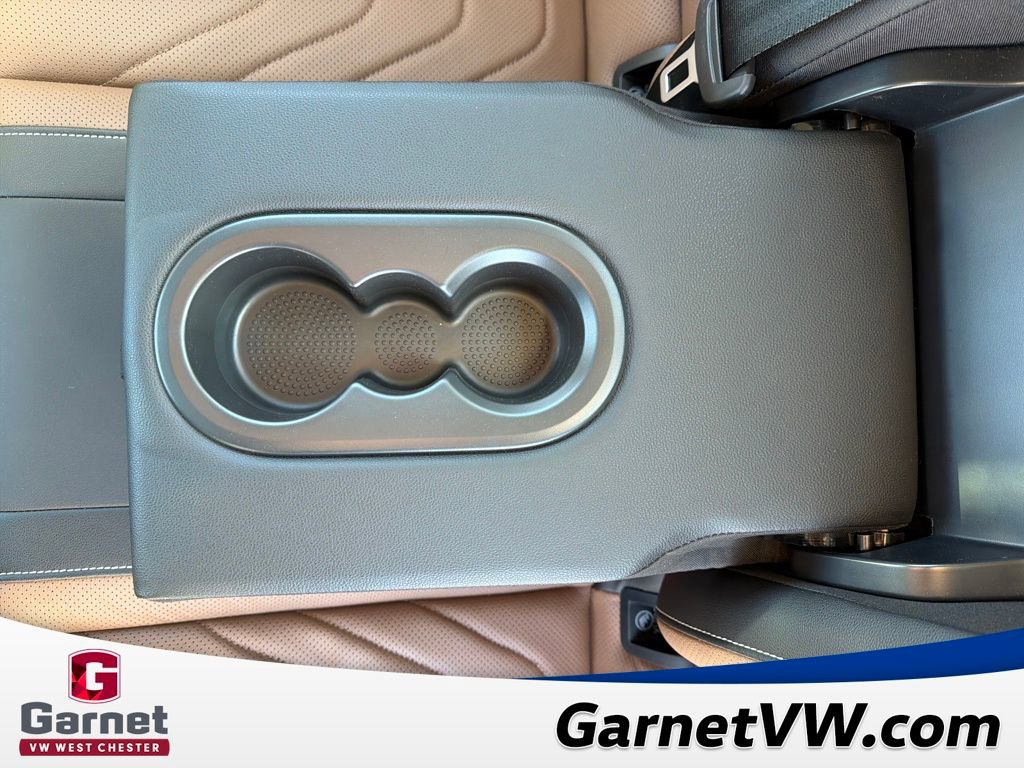 Used 2025 Volkswagen Jetta SEL image 34