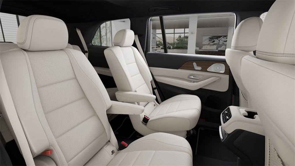 New 2025 Mercedes-Benz GLS 450 4MATIC image 40