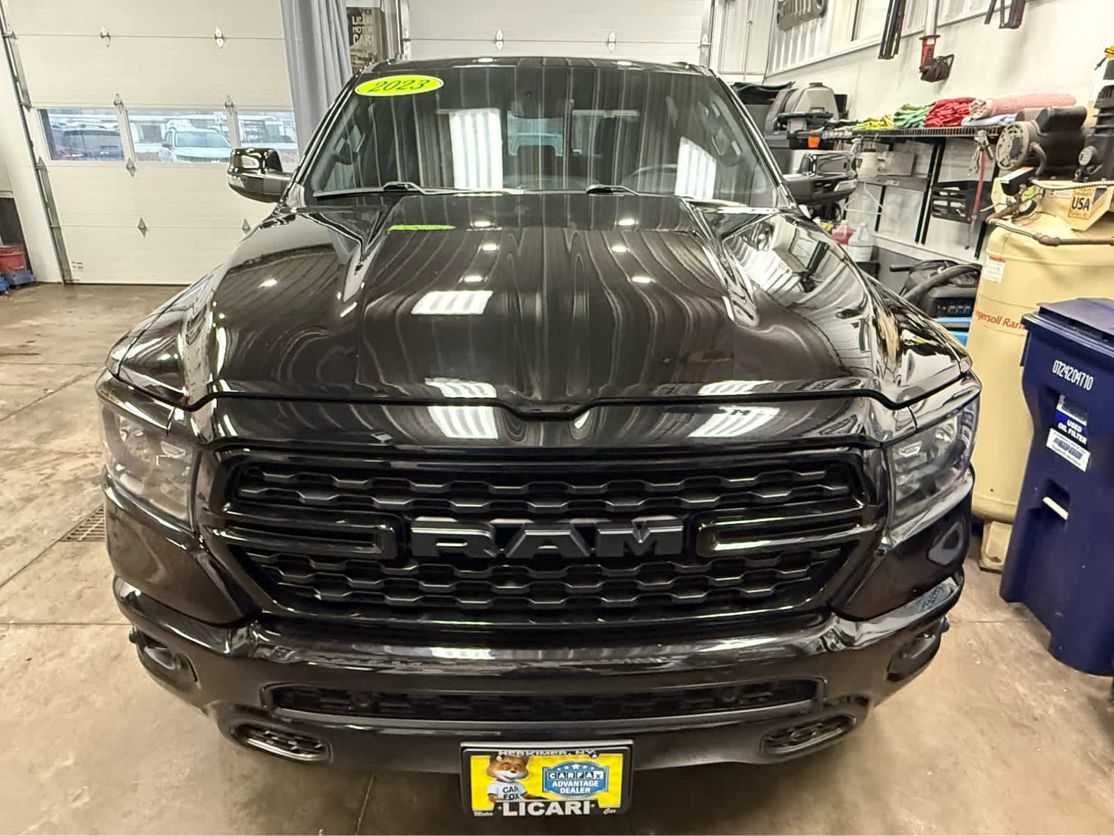 Used 2023 RAM 1500 Big Horn AWD/4WD image 2