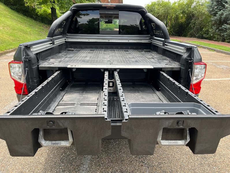 Used 2018 Nissan Titan PRO-4X w/ Pro-4x Convenience Package AWD/4WD image 47