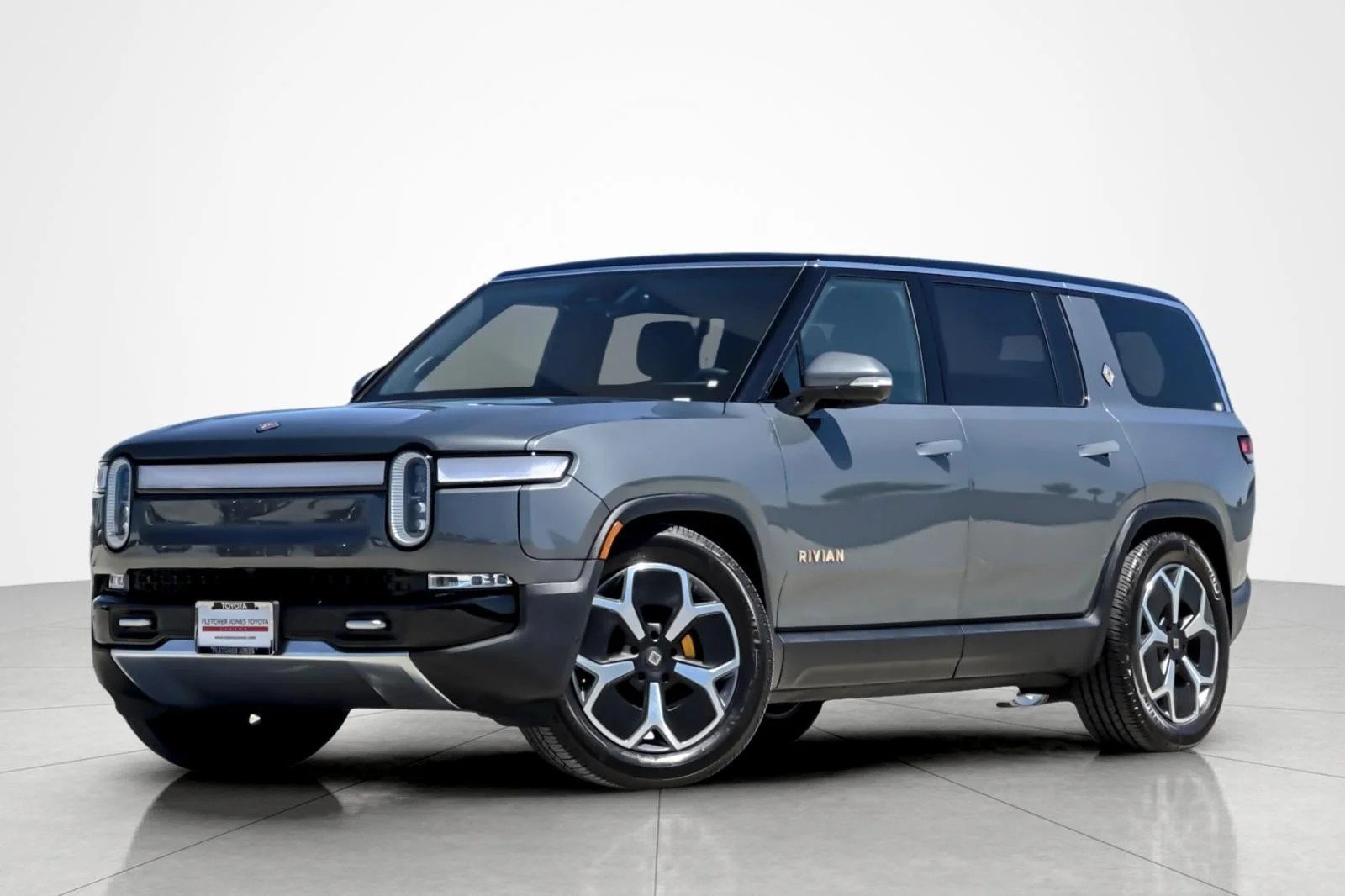 Used 2024 Rivian R1S Adventure AWD/4WD image 35