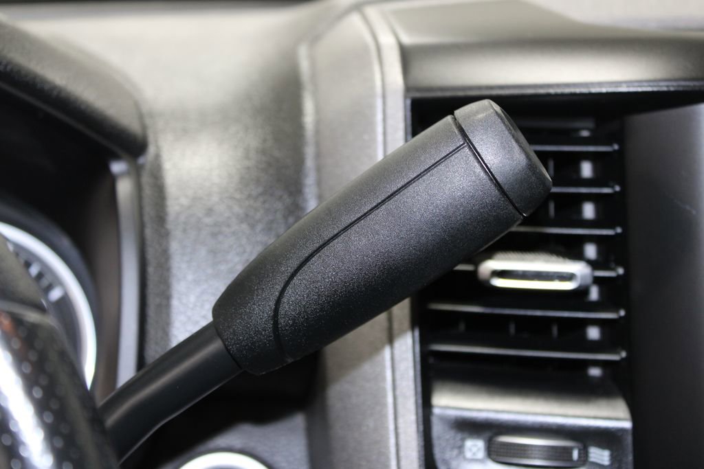 Used 2024 RAM 2500 Tradesman w/ Chrome Appearance Group image 28