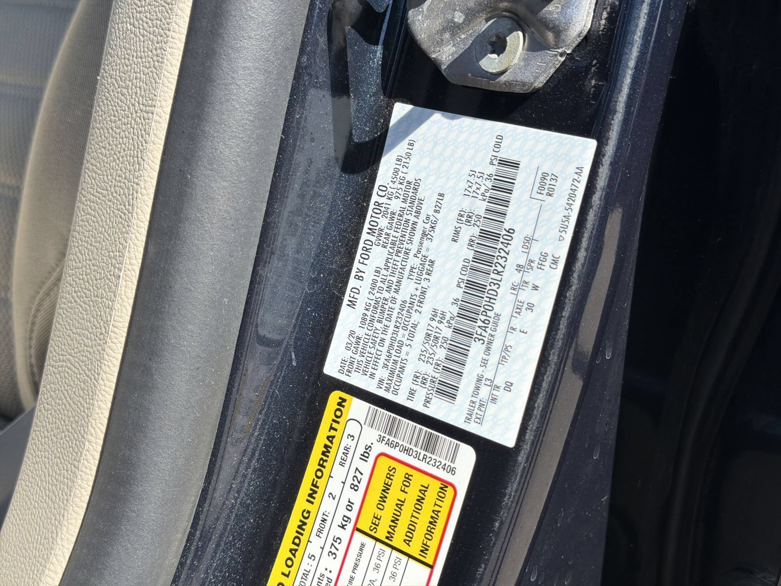Used 2020 Ford Fusion SE FWD image 38