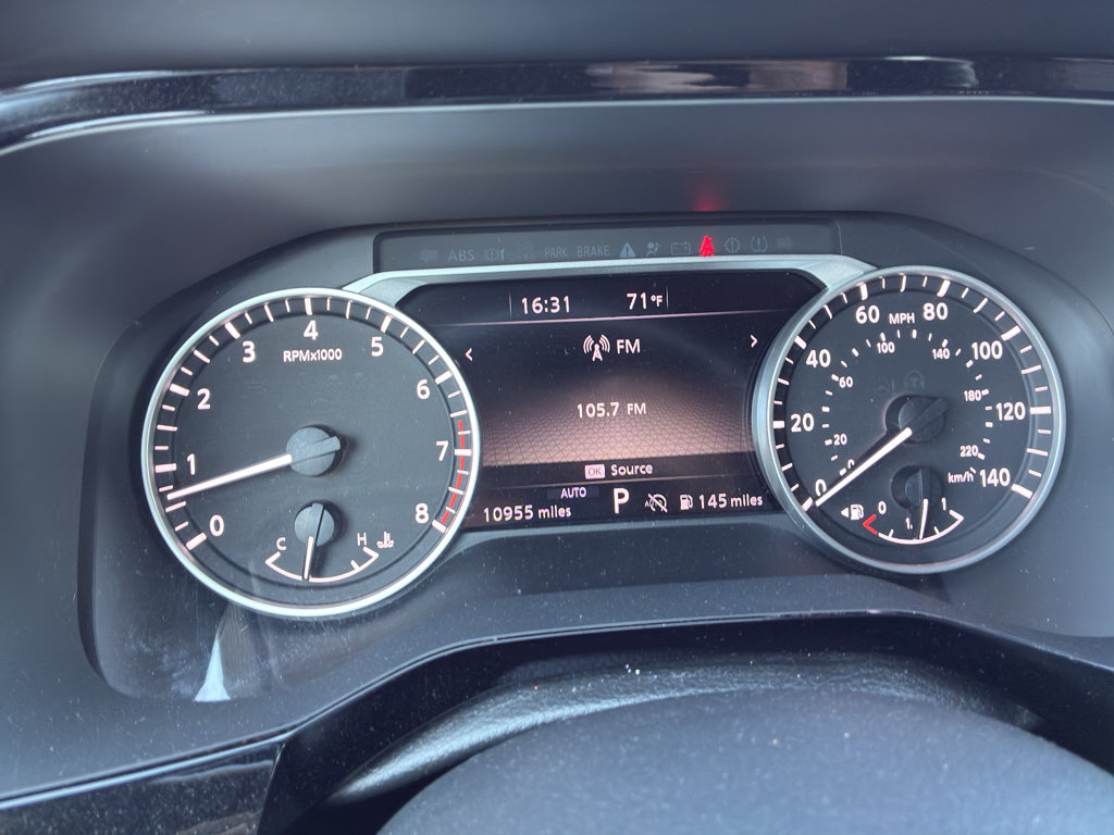 Used 2025 Nissan Pathfinder Rock Creek AWD/4WD image 26