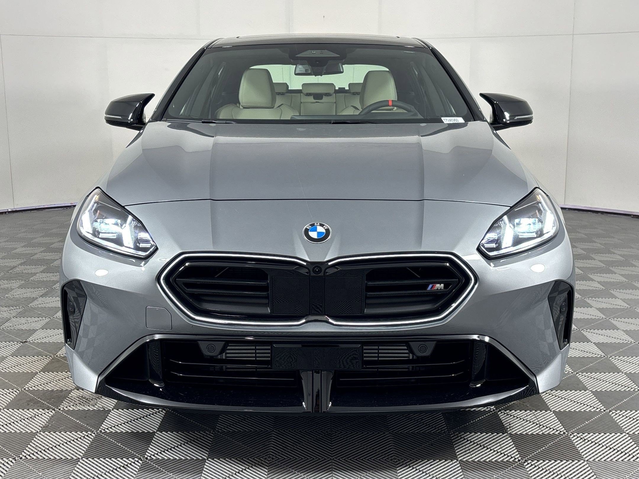 Used 2026 BMW M235i xDrive w/ Technology Package AWD/4WD image 5