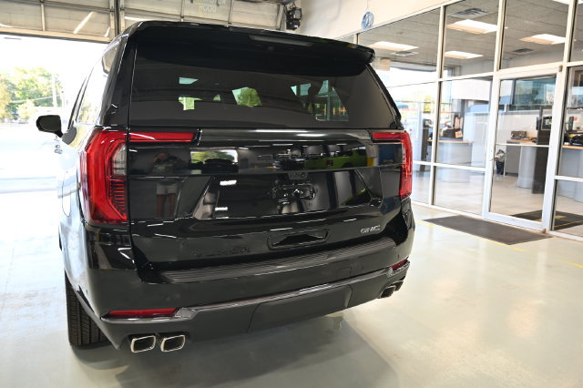 New 2026 GMC Yukon XL Denali Ultimate AWD/4WD image 6