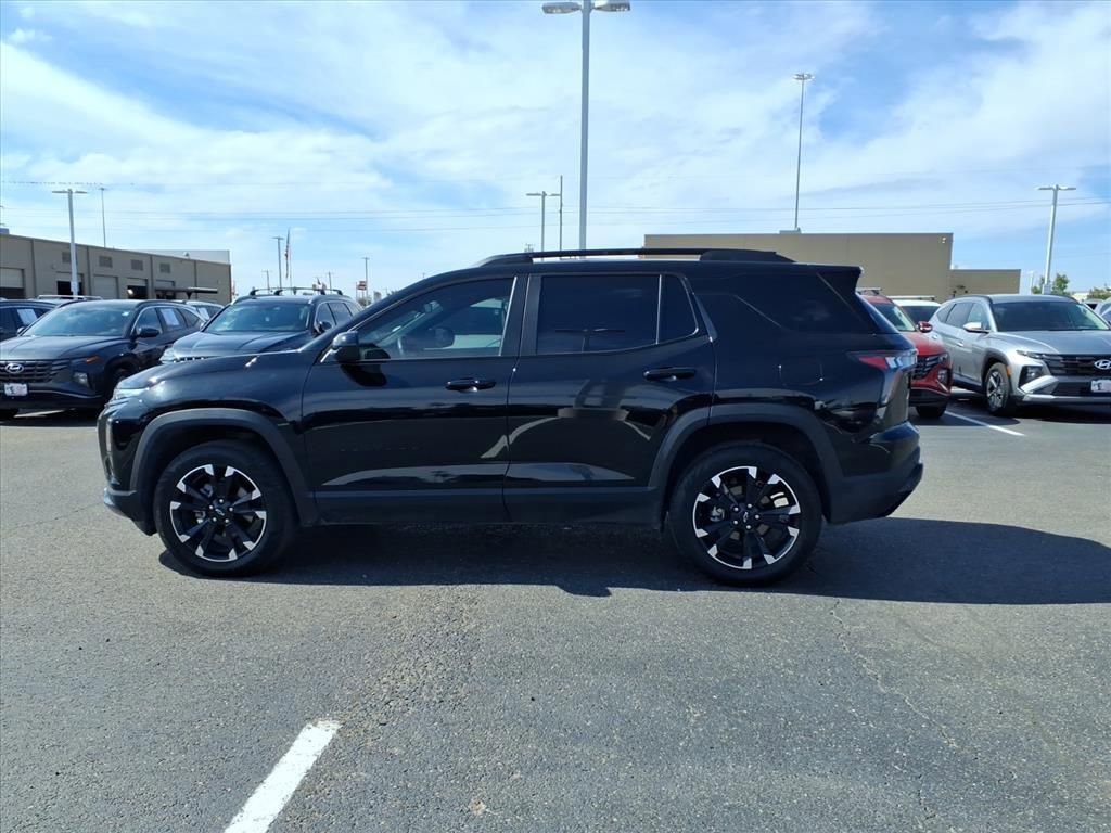 Used 2025 Chevrolet Equinox RS w/ LPO, Floor Liner Package image 2