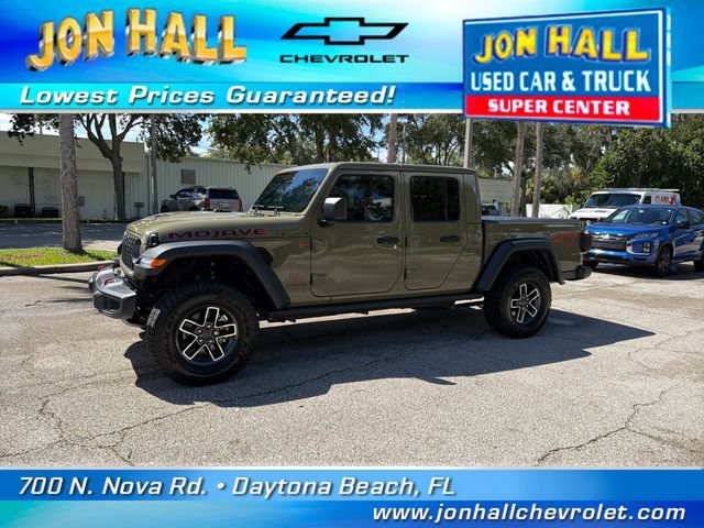 Used 2025 Jeep Gladiator Mojave w/ Convenience Group AWD/4WD image 3