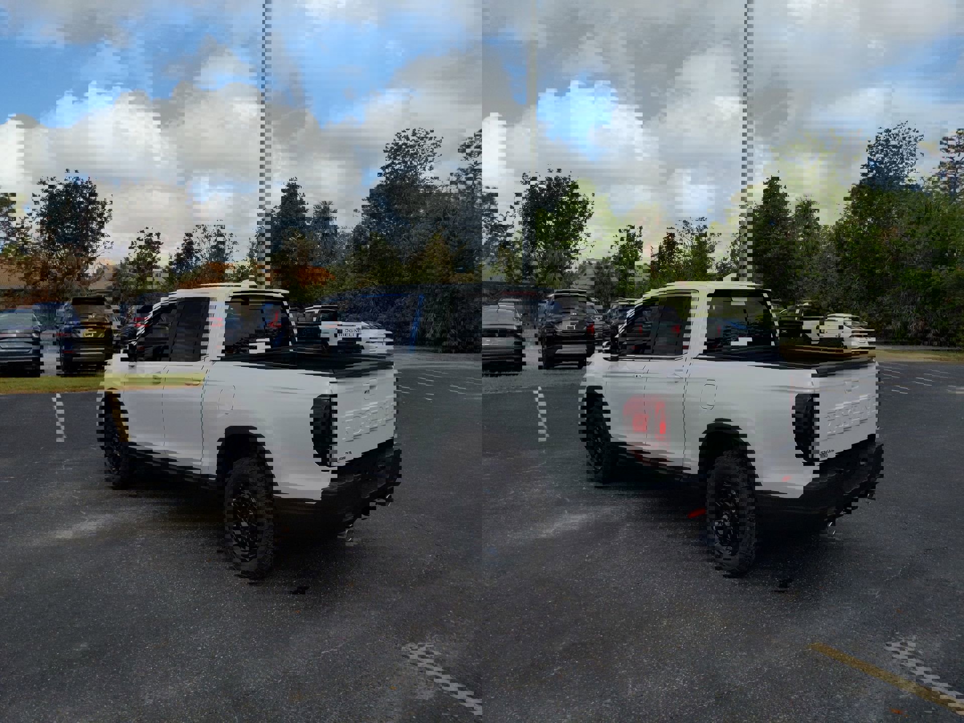 New 2025 Honda Ridgeline RTL+ image 8