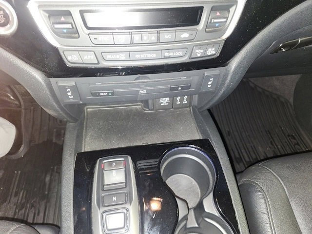 Used 2016 Honda Pilot Touring image 20
