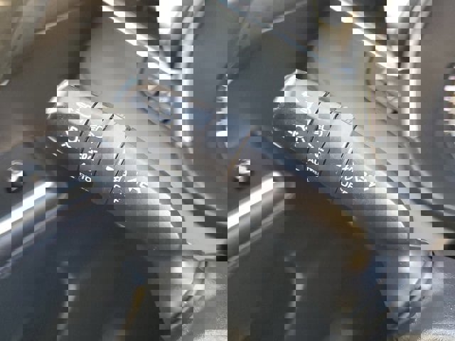 Used 2020 Toyota Highlander Limited image 27