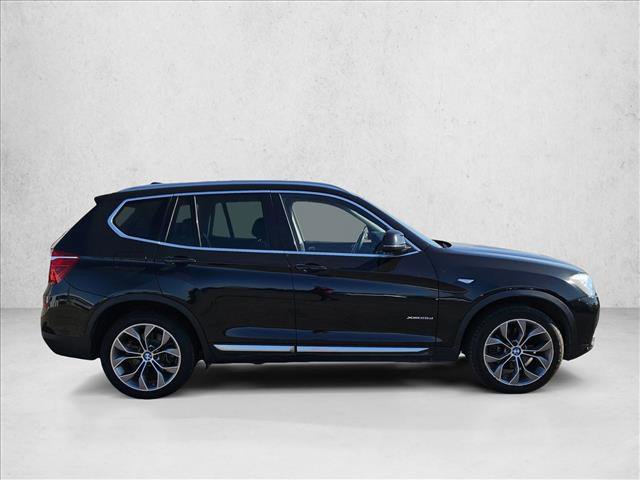 Used 2016 BMW X3 xDrive28d image 3