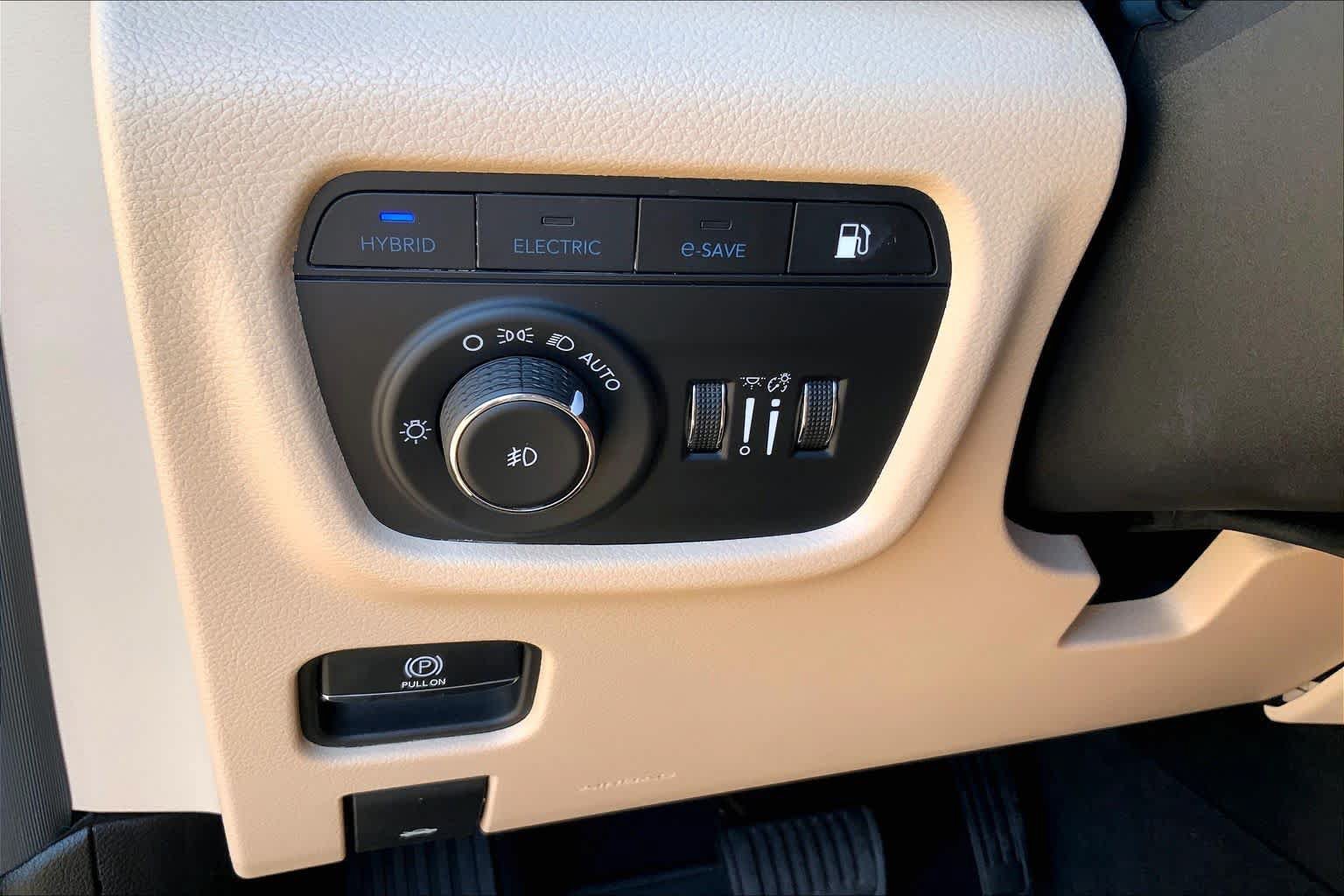 Used 2022 Jeep Grand Cherokee Limited 4xe AWD/4WD image 31