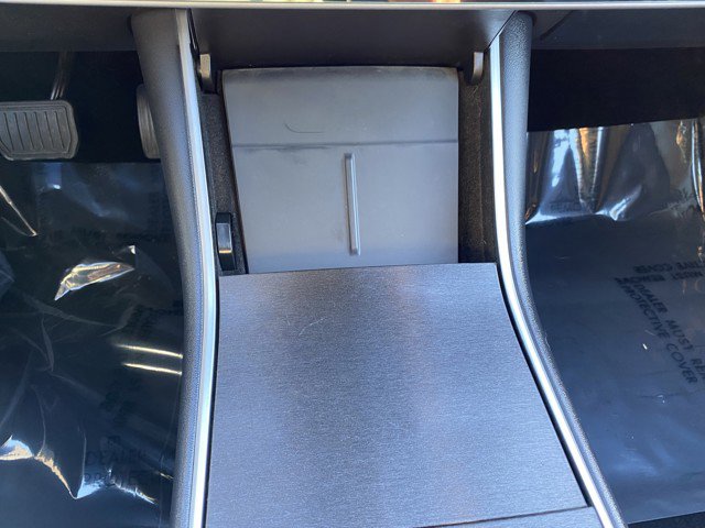 Used 2020 Tesla Model 3 Standard Range Plus image 18