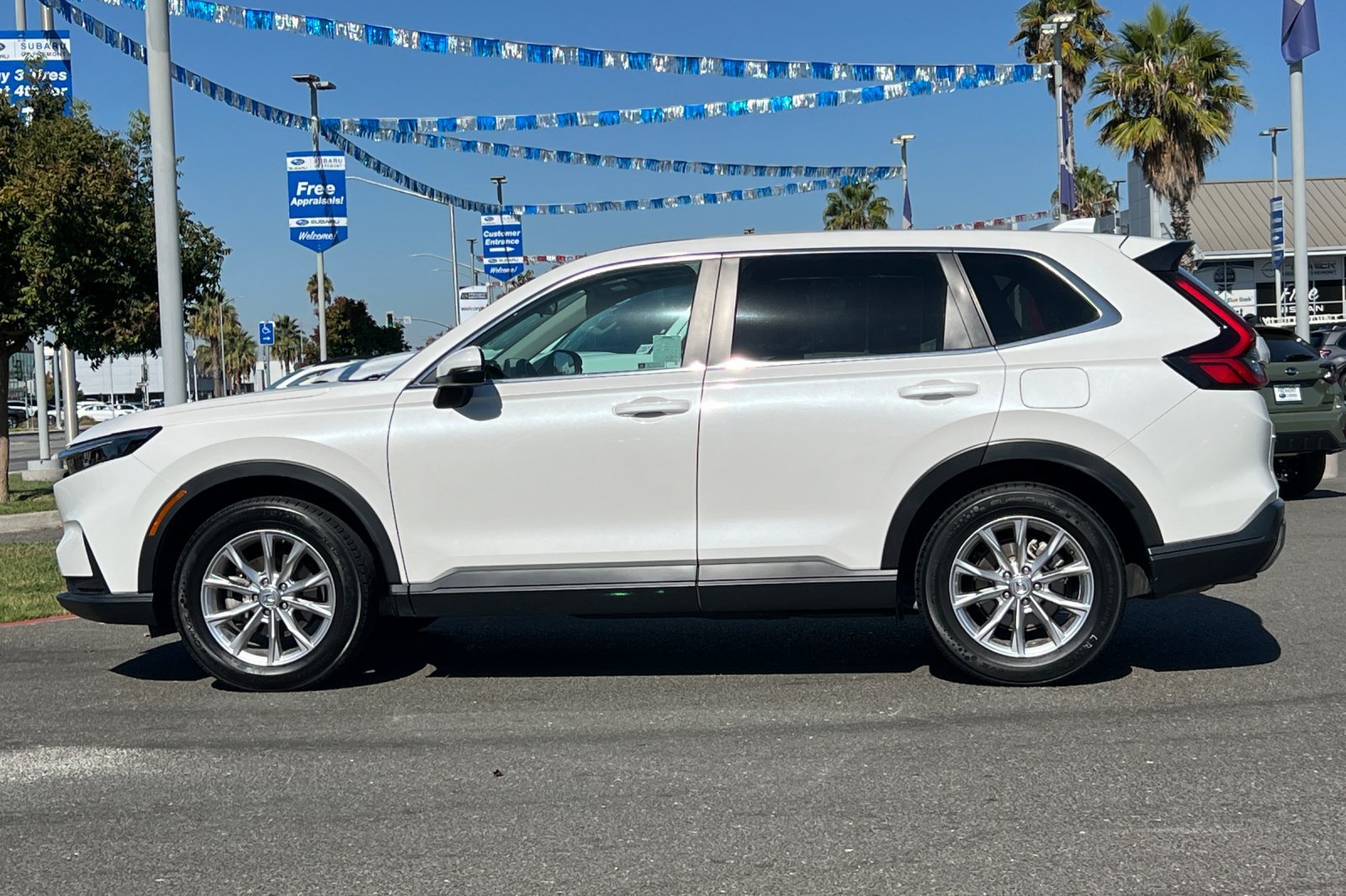 Used 2024 Honda CR-V EX image 7
