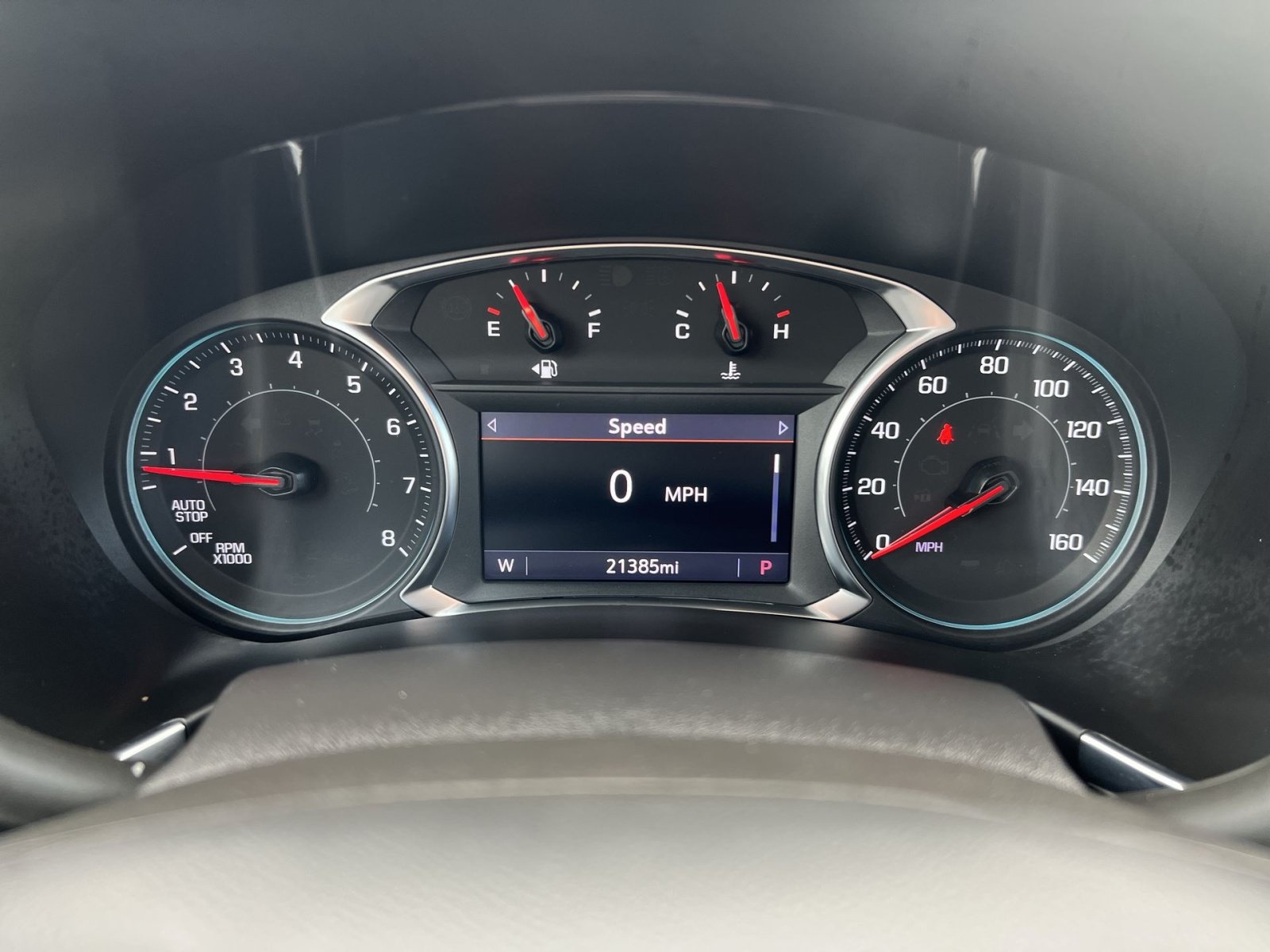 Used 2023 Chevrolet Equinox Premier AWD/4WD image 17