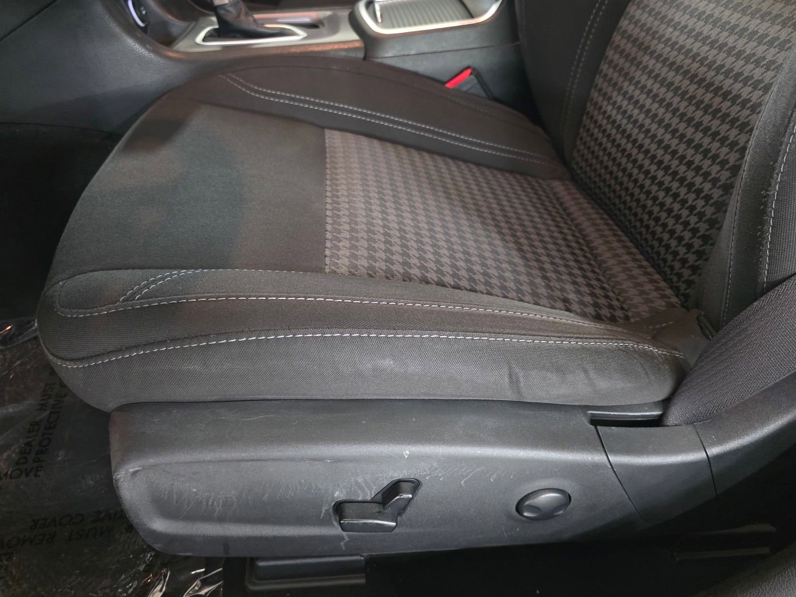Used 2023 Dodge Charger SXT image 23