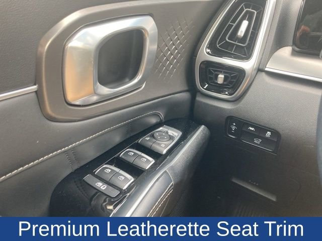 Used 2021 Kia Sorento SX image 16