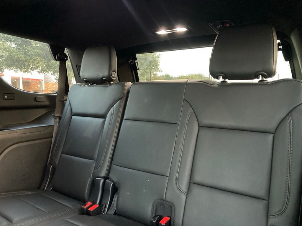 Used 2021 Chevrolet Tahoe Z71 w/ Z71 Signature Package AWD/4WD image 12