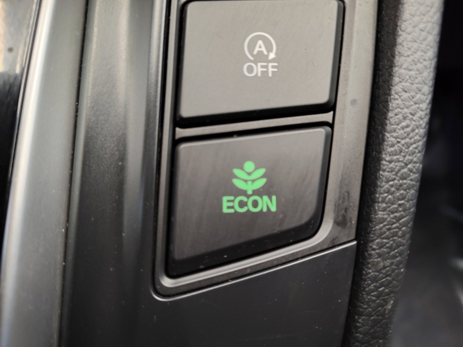 Used 2020 Honda CR-V LX image 28