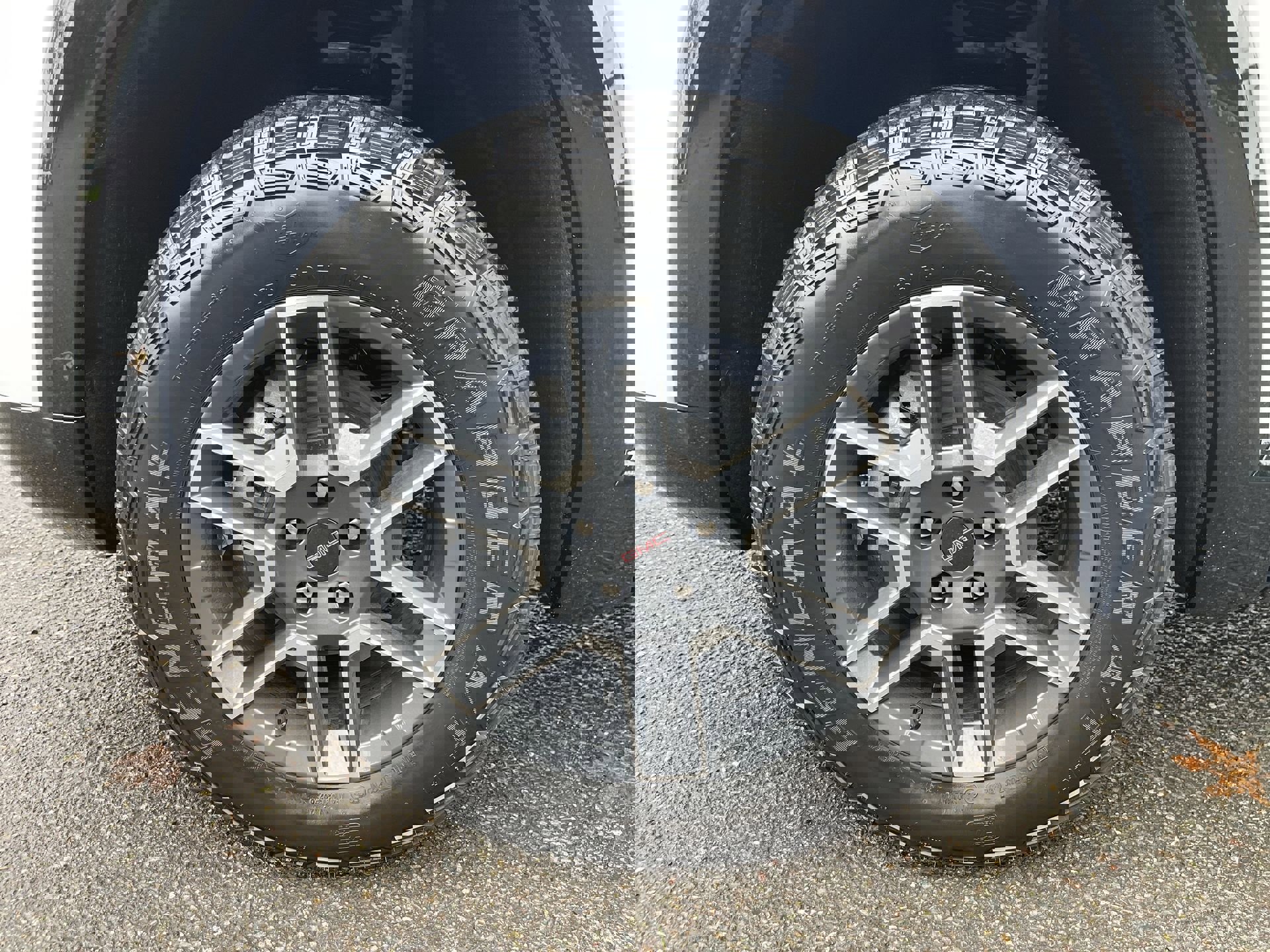 New 2026 GMC Terrain AT4 w/ Convenience Package III image 65