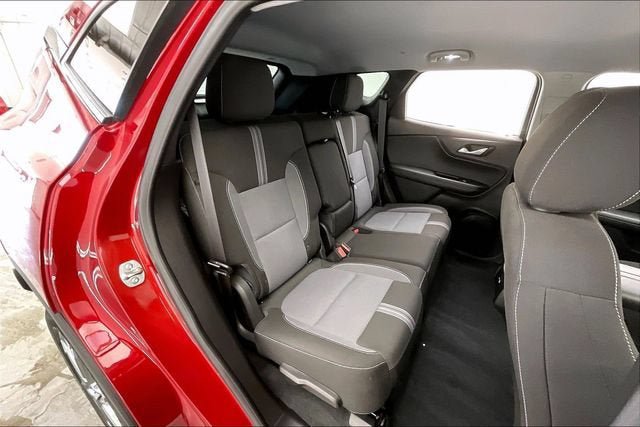 Certified 2024 Chevrolet Blazer LT w/ Convenience Package AWD/4WD image 18